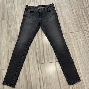 AG jeans. “The Legging” super skinny. Size 27R. Washed grey.